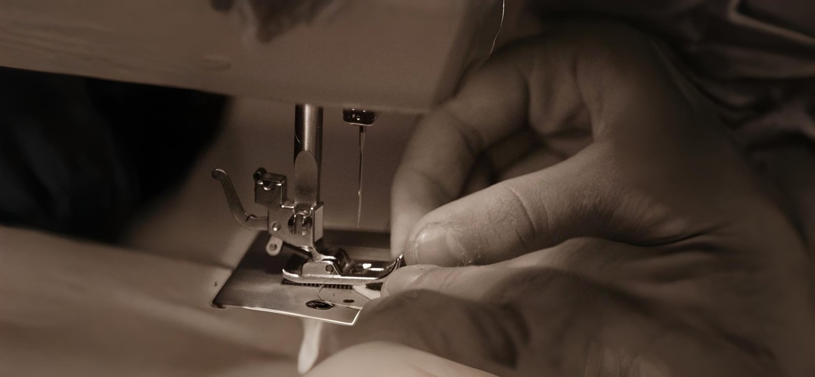 sewing 2345477 1280 2